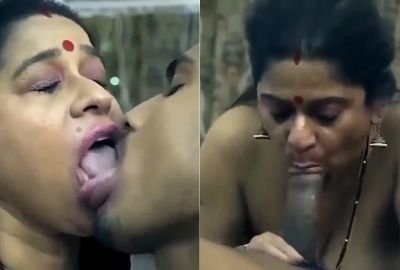 Jungle Me Chodi Saheli Ki Chut