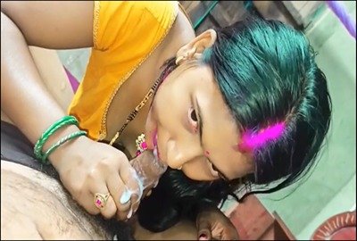 19 Years Old College Girl Has Sex with Her Classmate