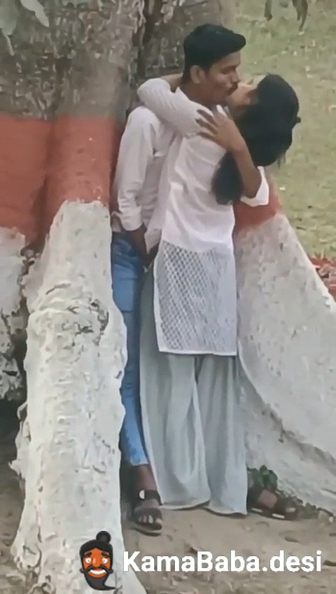 Pati Ka Lund Chut Me Lene Me Asamarth Biwi